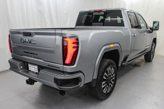 New 2026 GMC Sierra 2500 Denali Ultimate w/ LPO, Black Badging Package AWD/4WD image 10