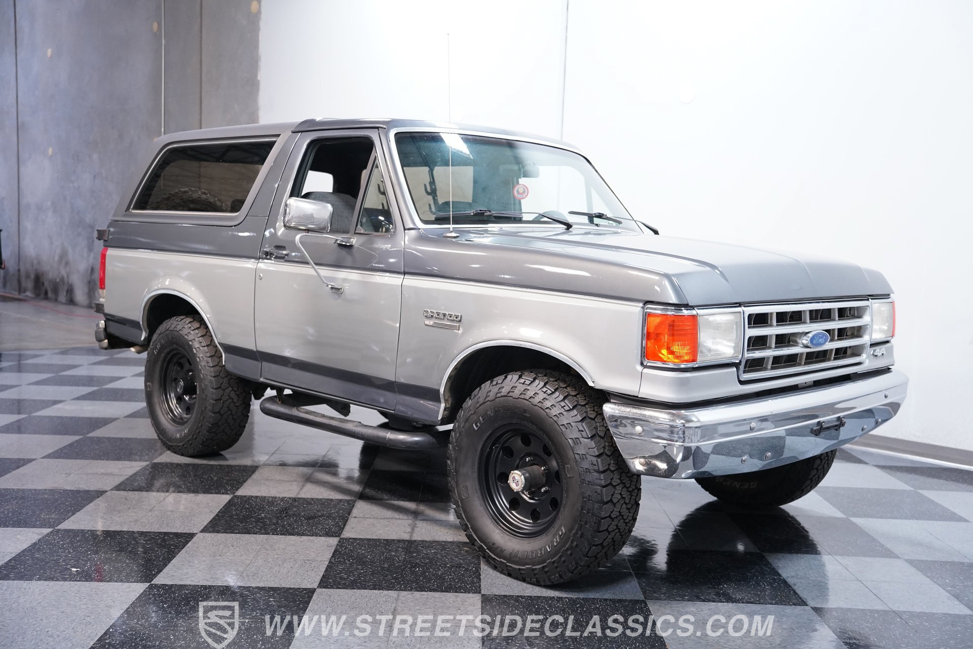 Used 1989 Ford Bronco AWD/4WD image 13