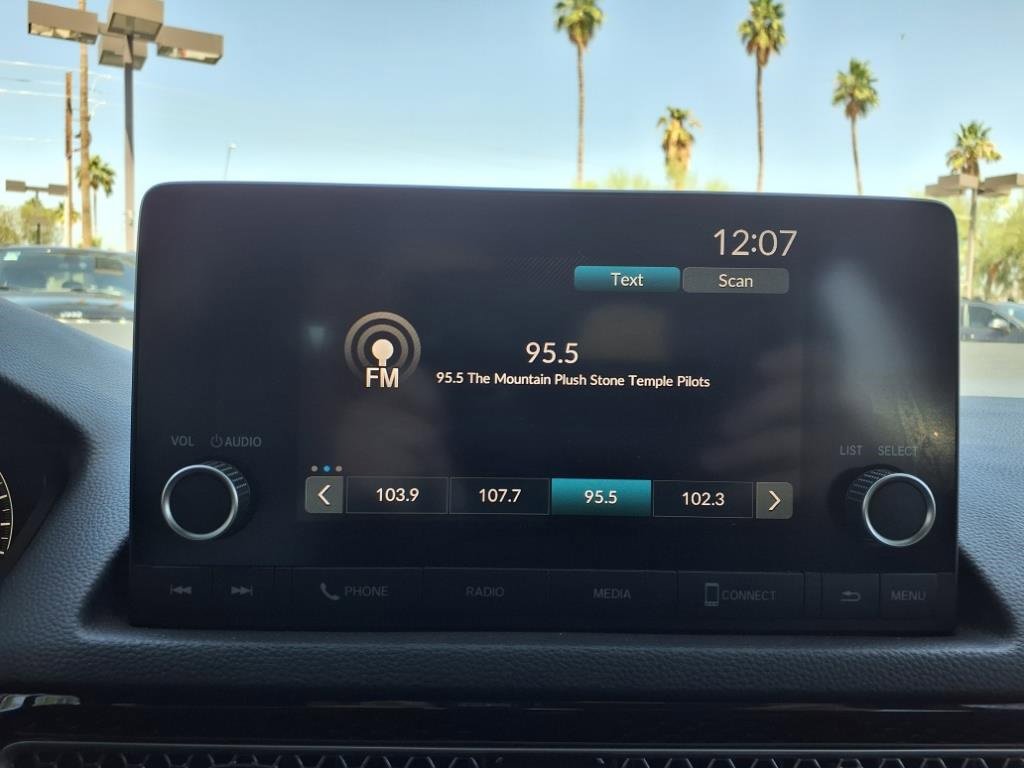 Used 2023 Honda Civic Sport image 12