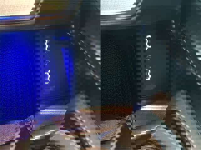 Certified 2026 Mercedes-Benz GLC 300 4MATIC image 32