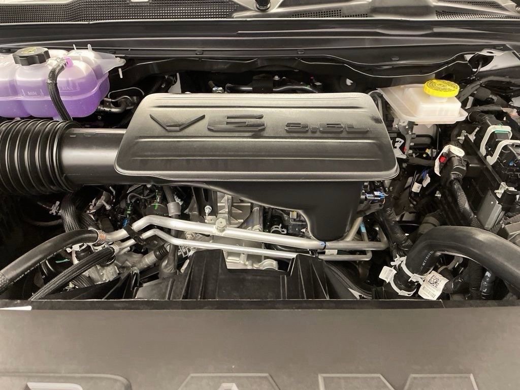 New 2026 RAM 1500 Express RWD image 17