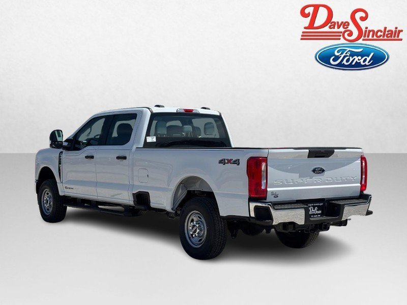 New 2026 Ford F250 XL w/ XL Chrome Package AWD/4WD image 9