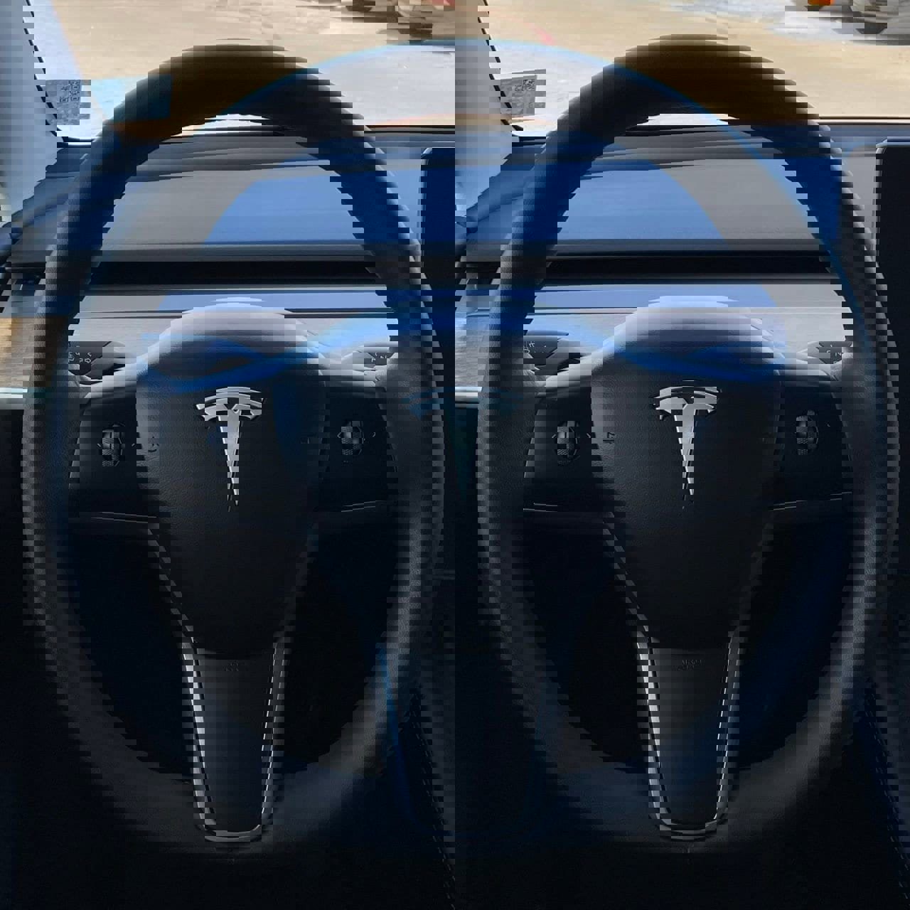 Used 2023 Tesla Model Y Long Range image 13