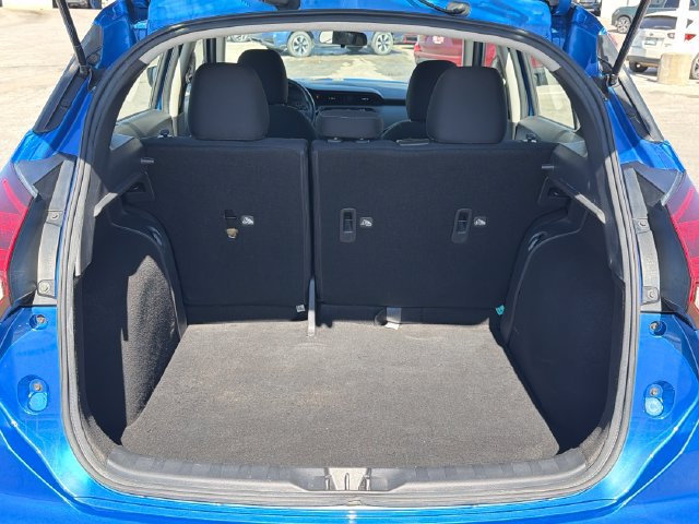 Used 2023 Nissan Kicks SV FWD image 29