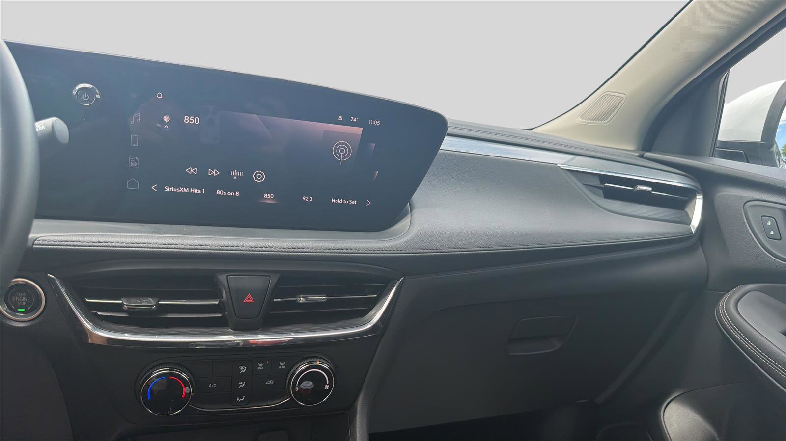 Used 2025 Buick Encore GX Preferred FWD image 11