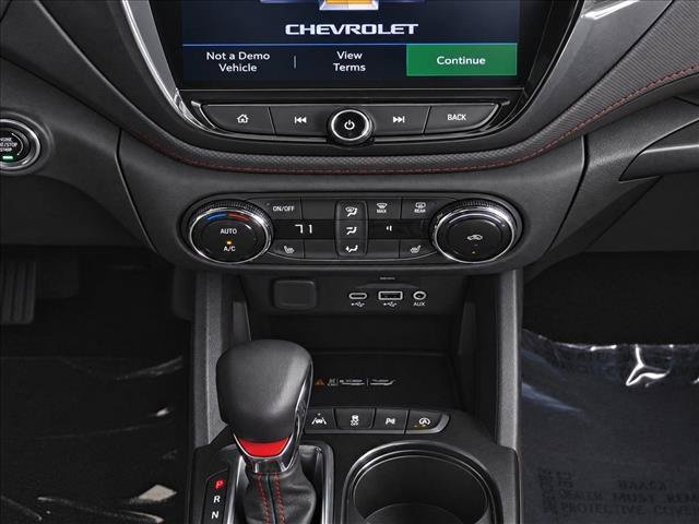 Used 2023 Chevrolet TrailBlazer RS w/ Technology Package FWD image 22