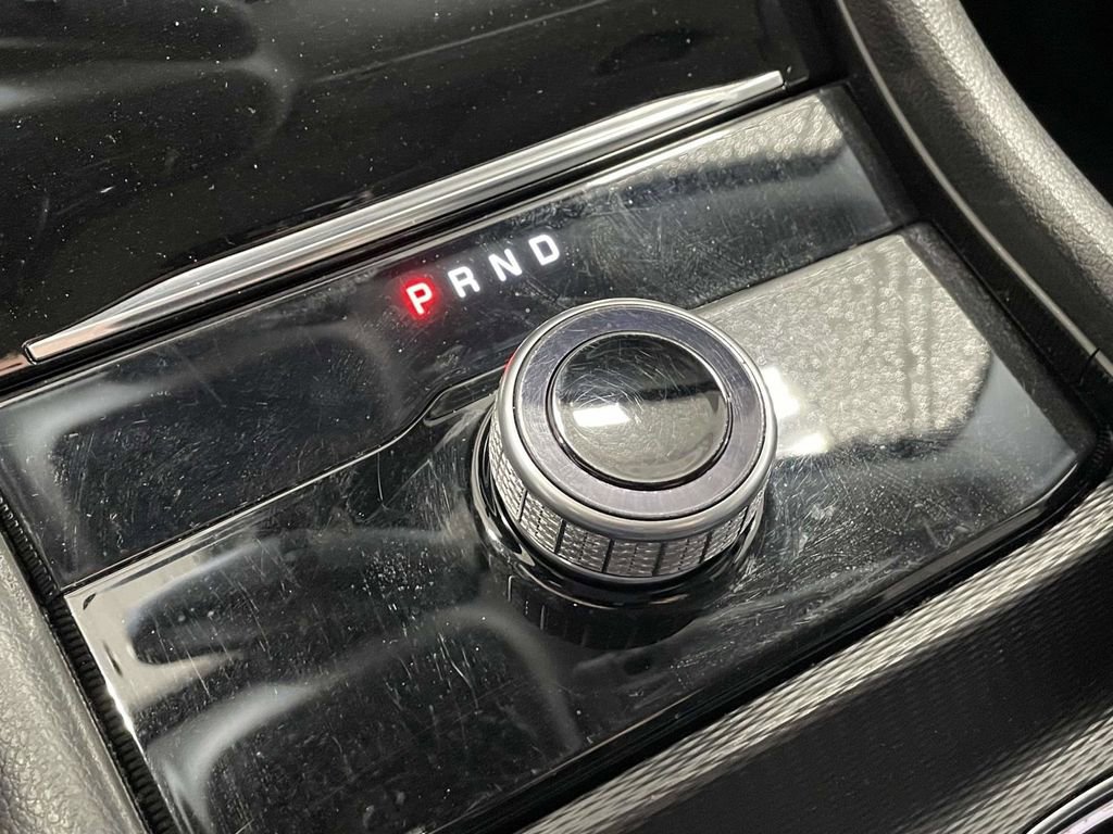 Used 2024 Jeep Grand Cherokee L Laredo image 38