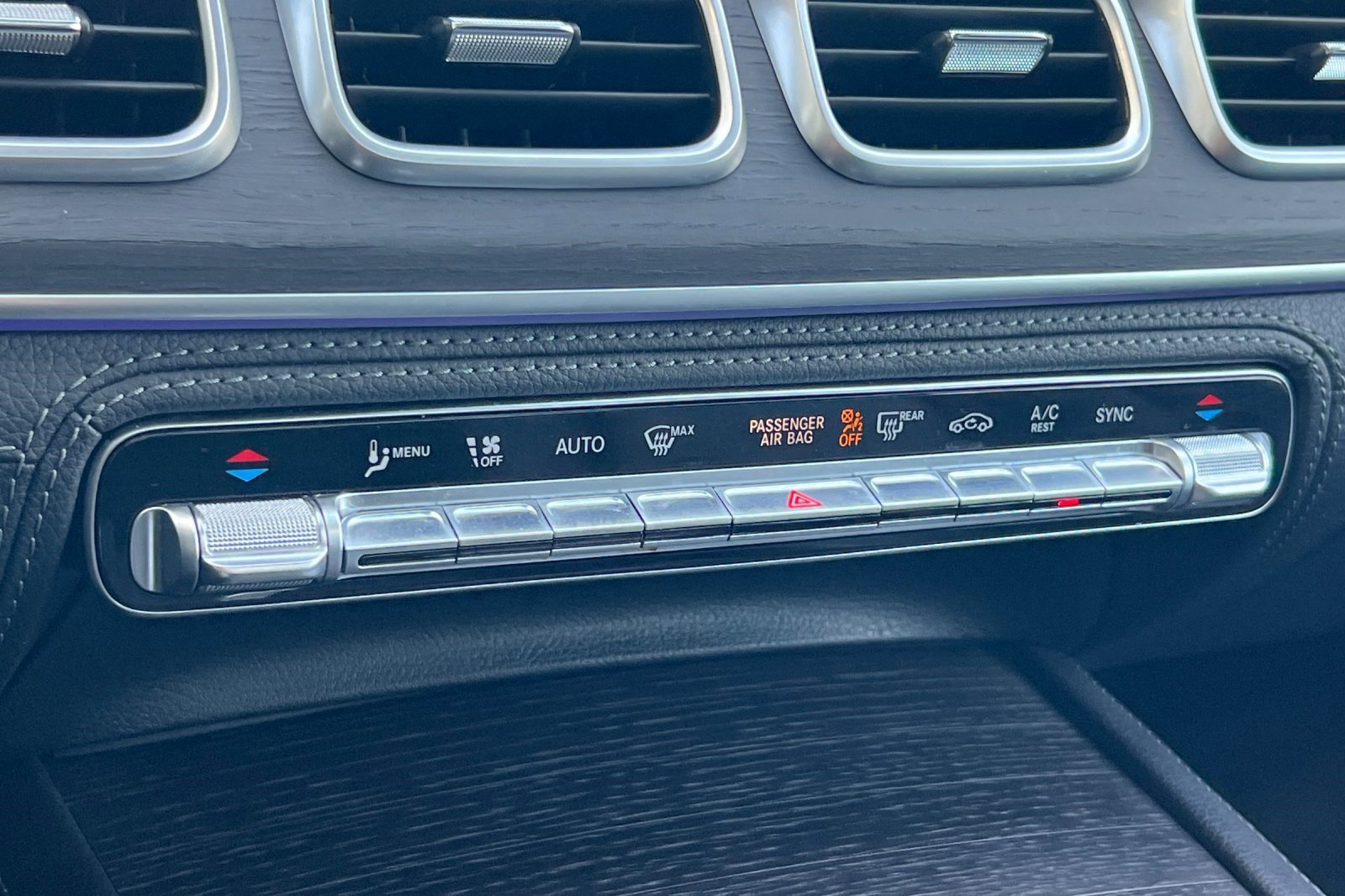 Used 2022 Mercedes-Benz GLS 450 GLS 450 image 26