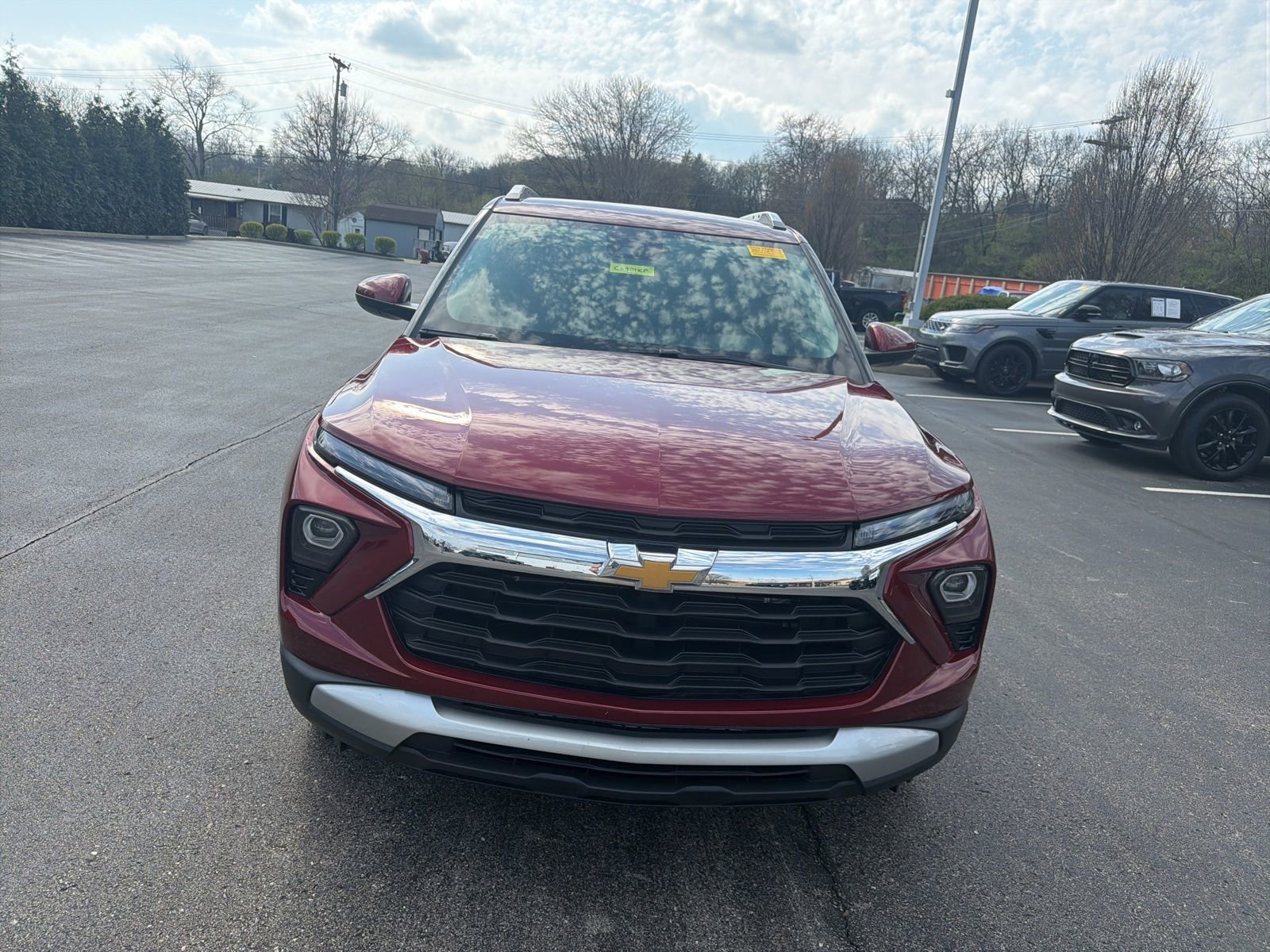 Used 2024 Chevrolet TrailBlazer LT w/ LT Cold Weather Package image 8