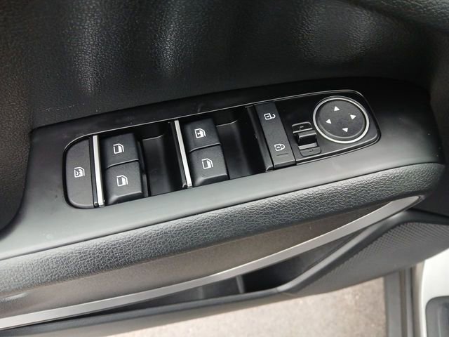 Certified 2025 Kia Soul LX w/ LX Technology Package FWD image 13