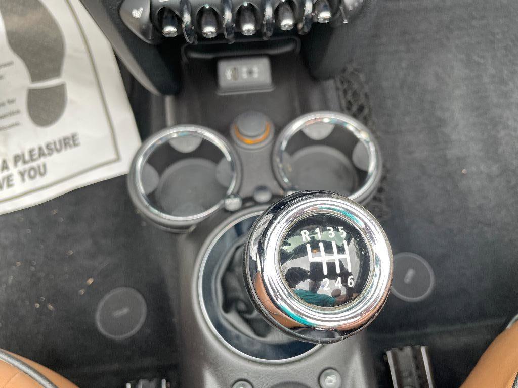 Used 2013 MINI Cooper S image 23