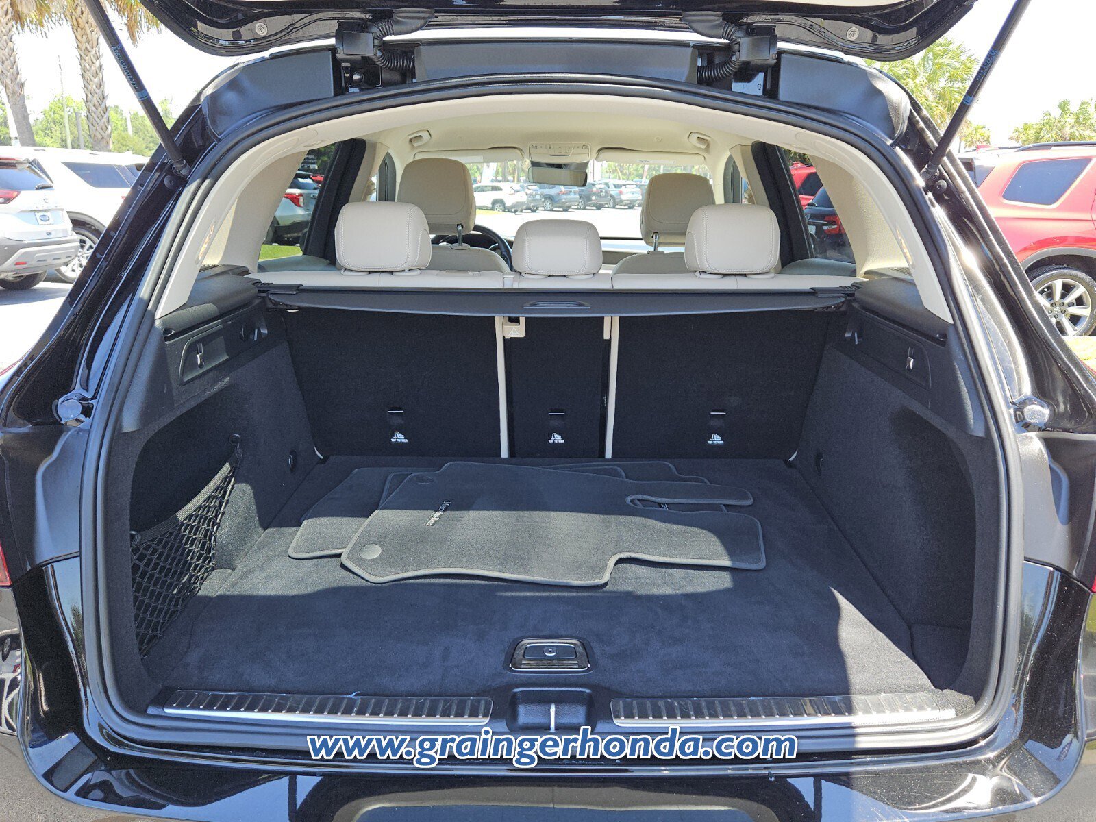 Used 2022 Mercedes-Benz GLC 300 image 13