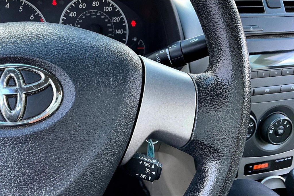 Used 2011 Toyota Corolla LE FWD image 12