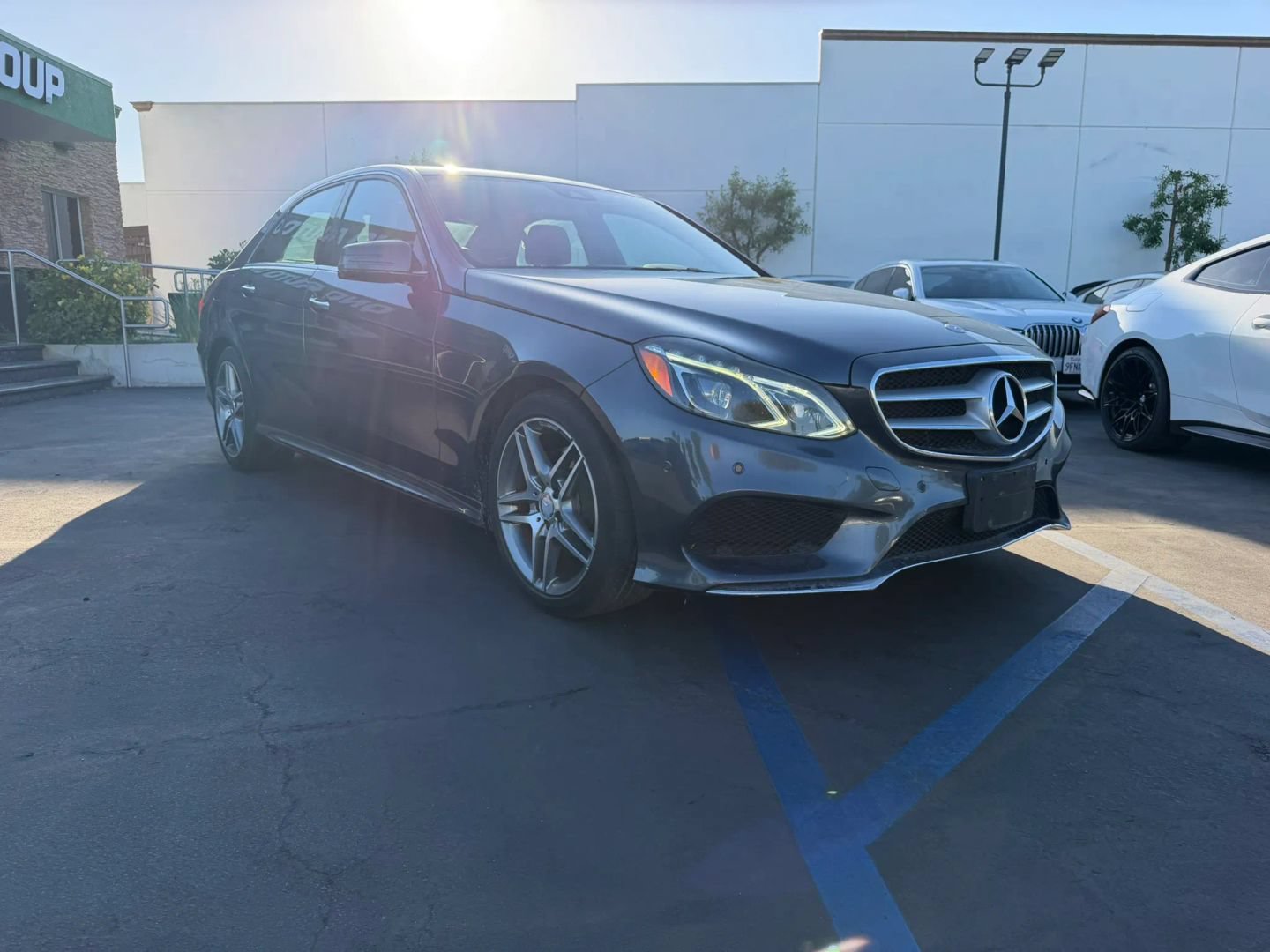 Used 2016 Mercedes-Benz E 350 Sedan image 3