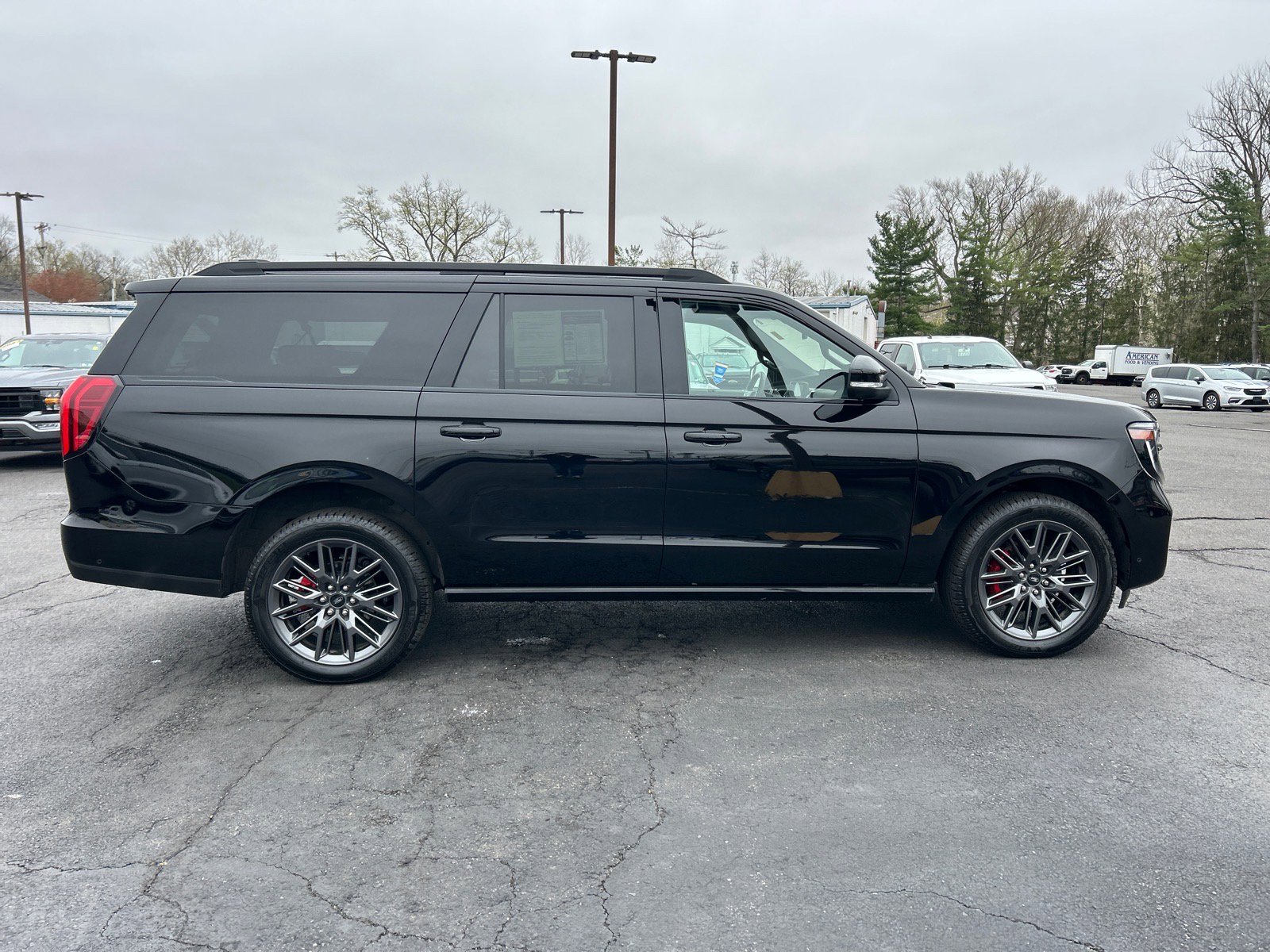 Certified 2025 Ford Expedition Max Platinum w/ Stealth Performance Package image 21