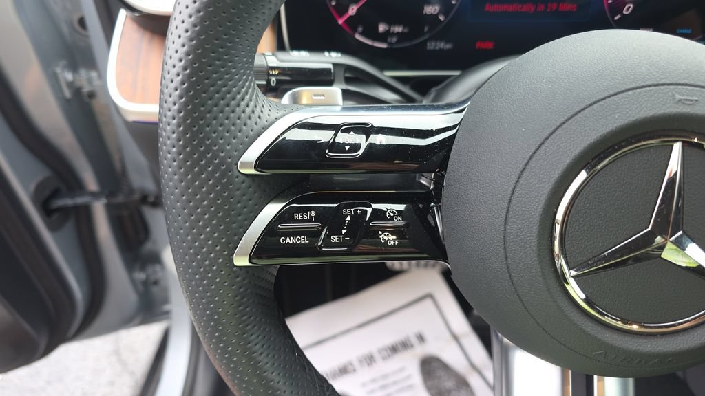 Certified 2025 Mercedes-Benz GLC 300 4MATIC image 16