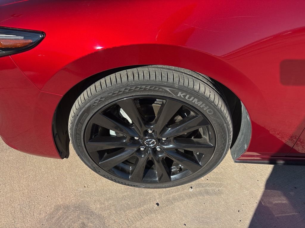 Used 2022 MAZDA MAZDA3 s image 9