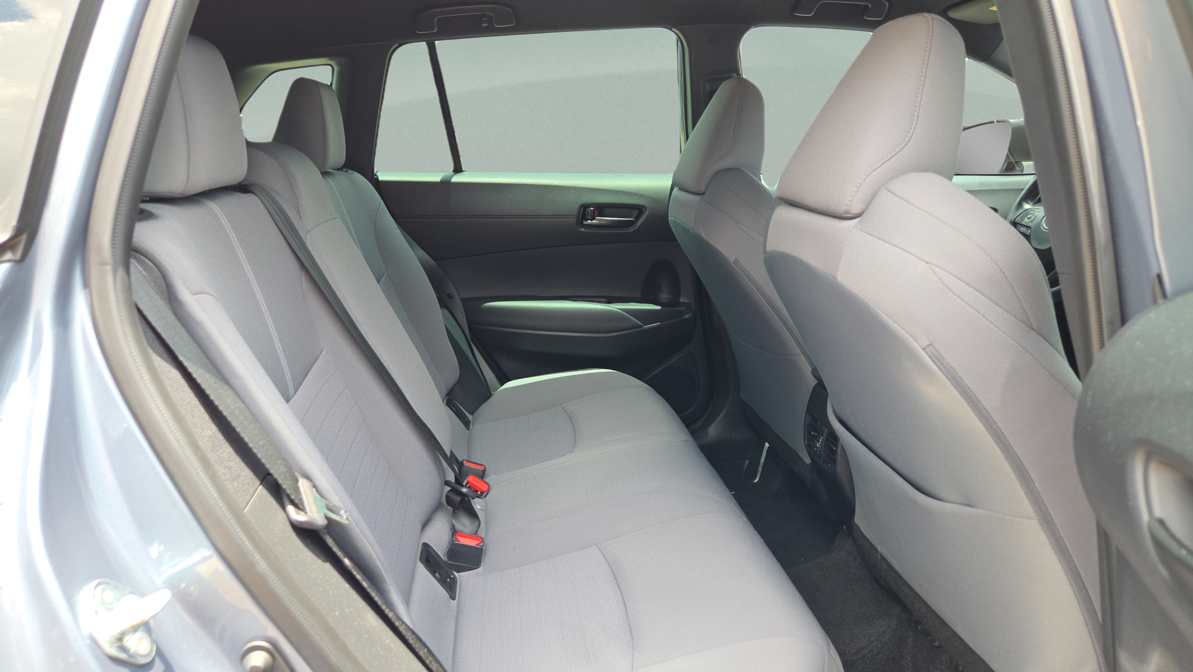 Used 2024 Toyota Corolla Cross AWD Hybrid image 14