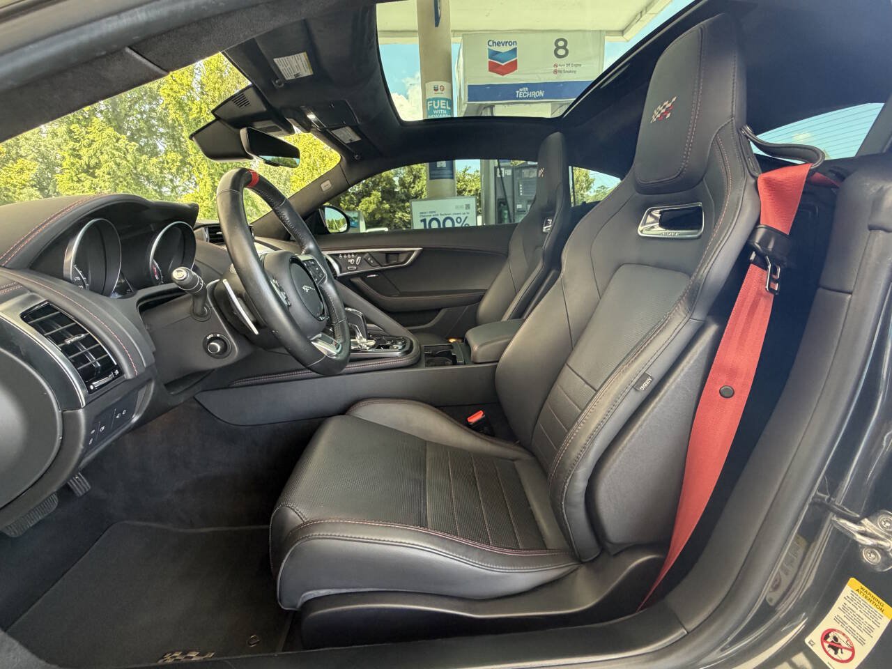 Used 2020 Jaguar F-TYPE Checkered Flag RWD image 4