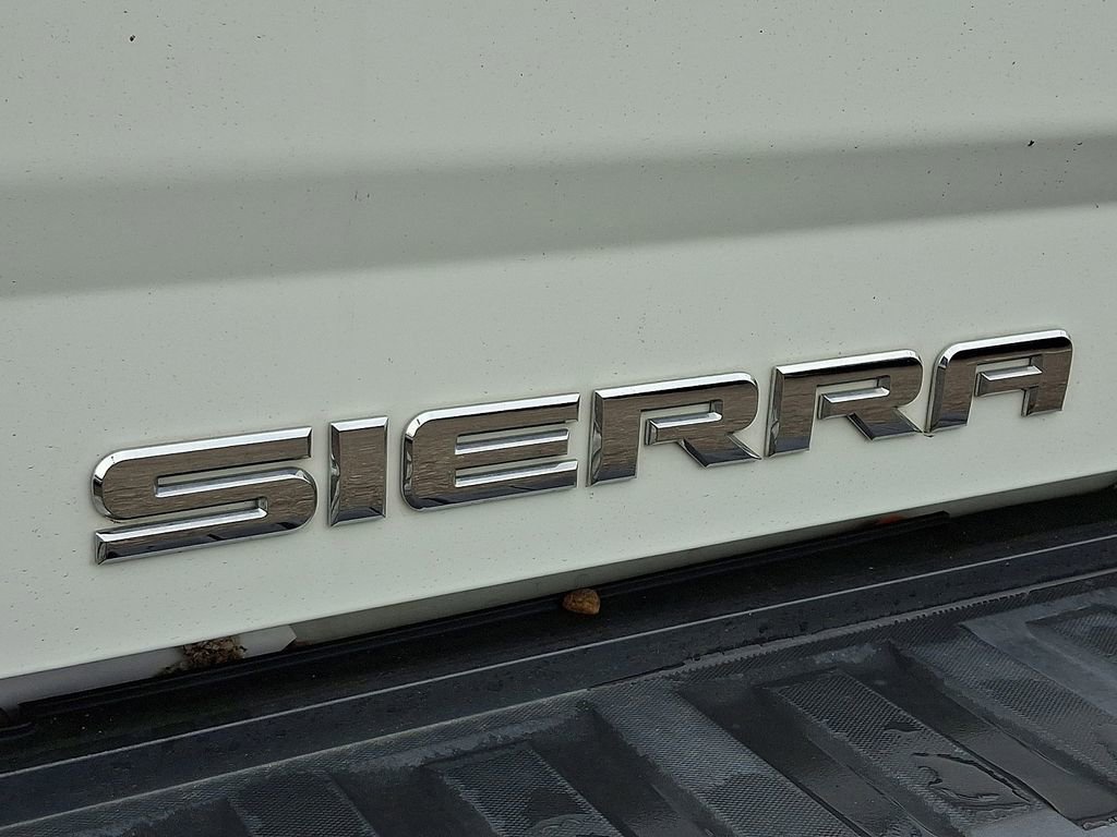 Used 2018 GMC Sierra 1500 SLT AWD/4WD image 10