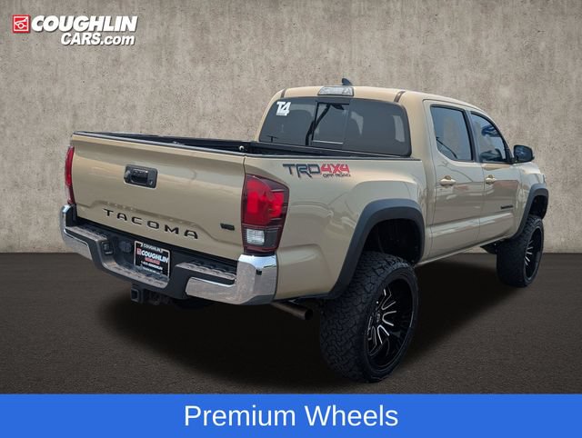 Used 2019 Toyota Tacoma TRD Off-Road AWD/4WD image 8