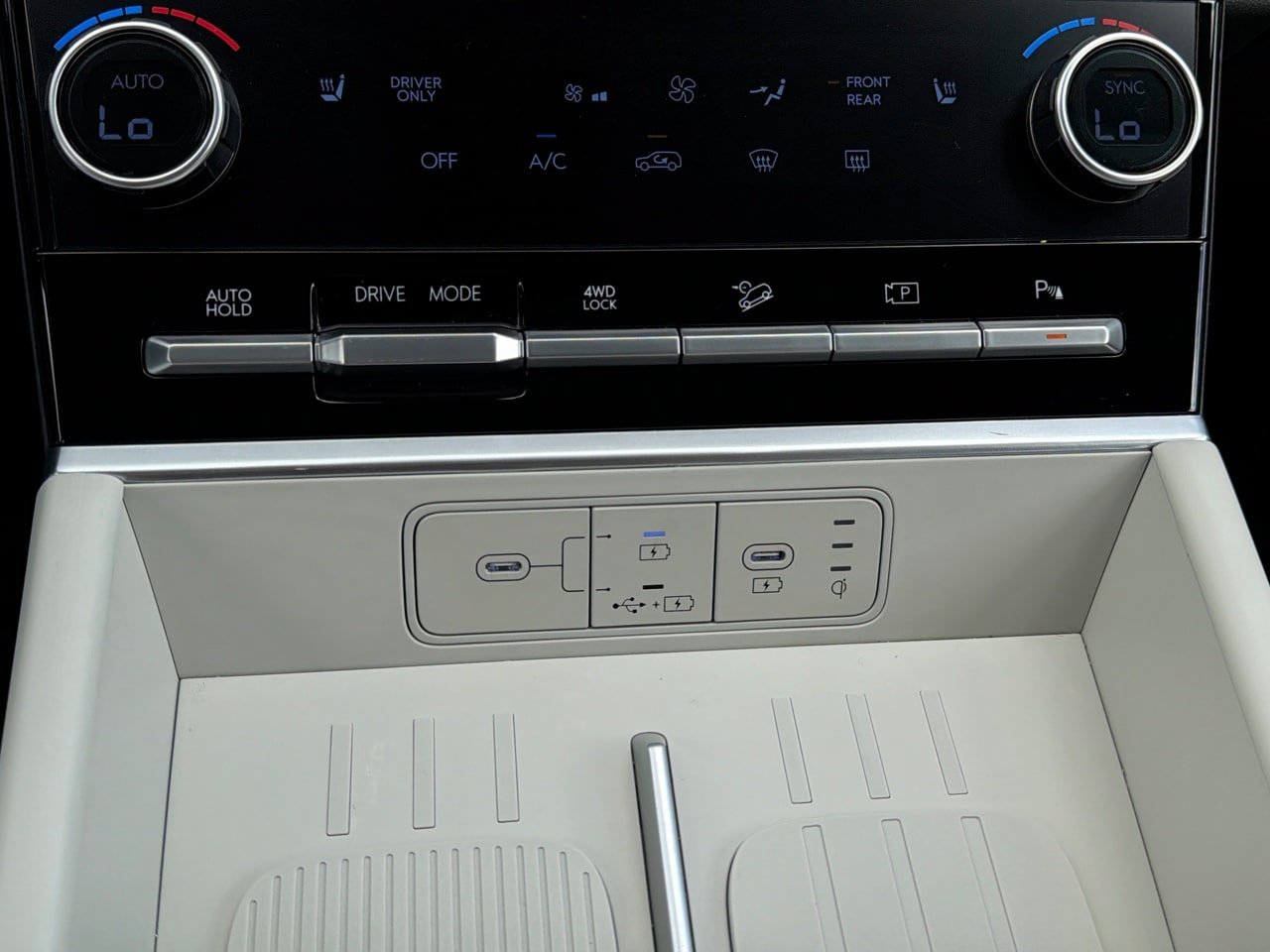Certified 2026 Hyundai Santa Fe SEL AWD/4WD image 24