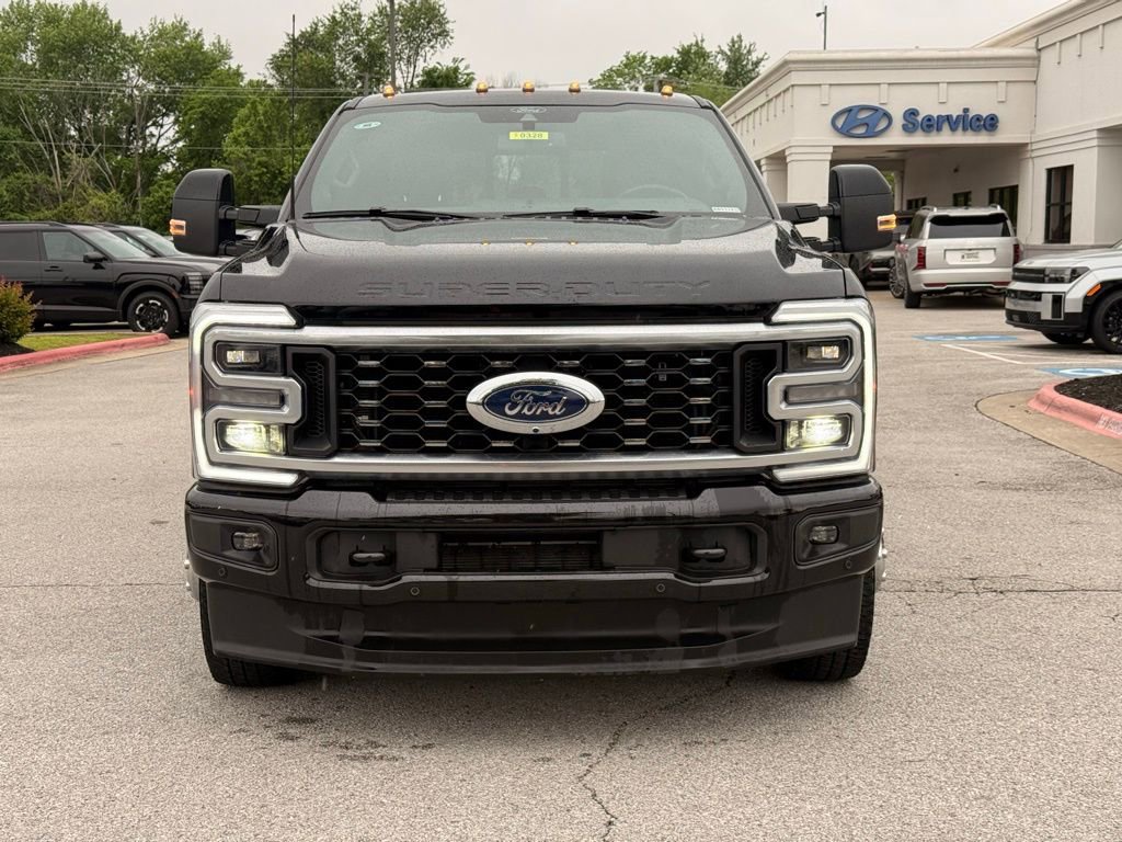 Used 2026 Ford F350 Platinum AWD/4WD image 2