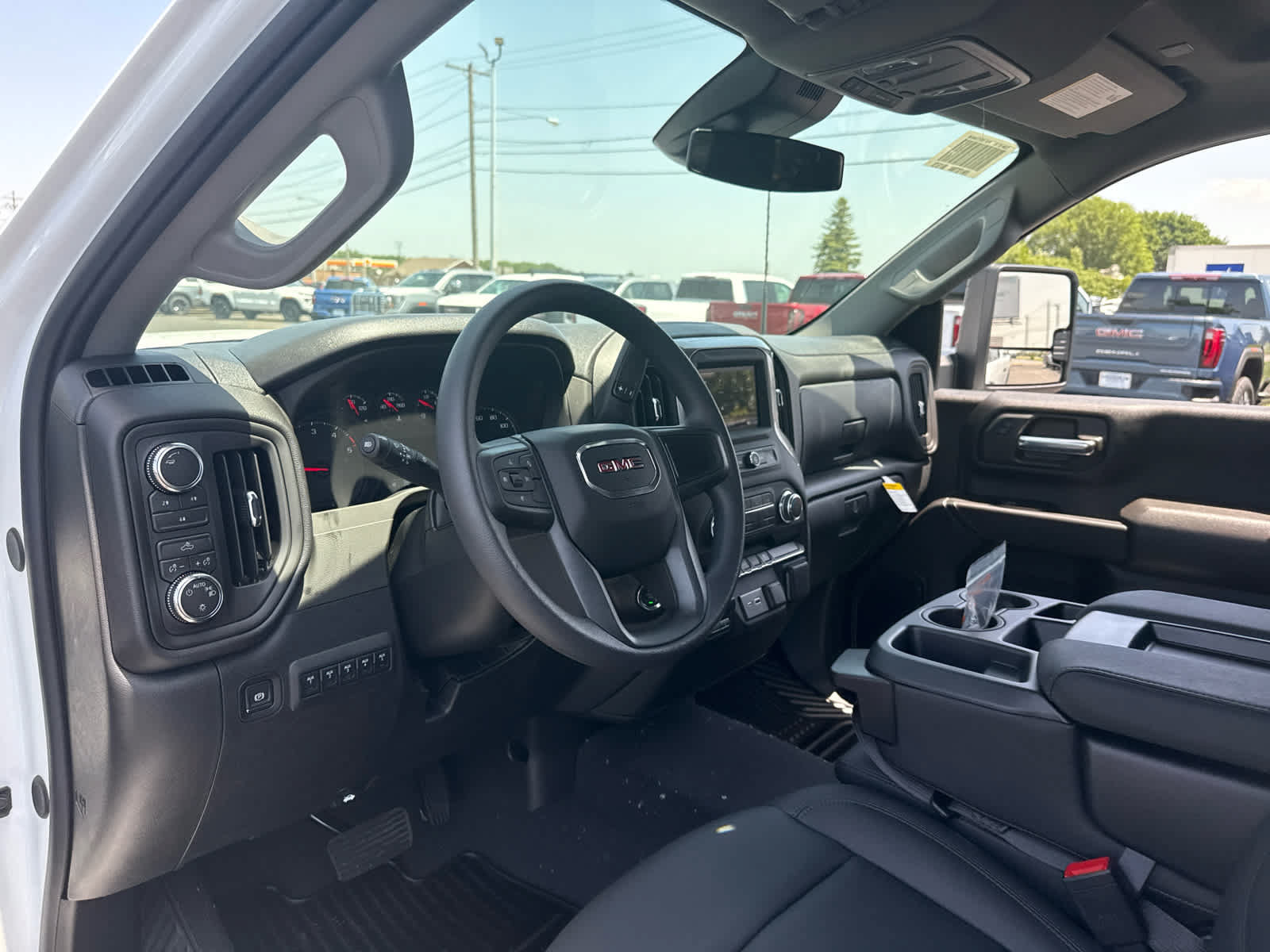 New 2026 GMC Sierra 3500 Pro AWD/4WD image 12