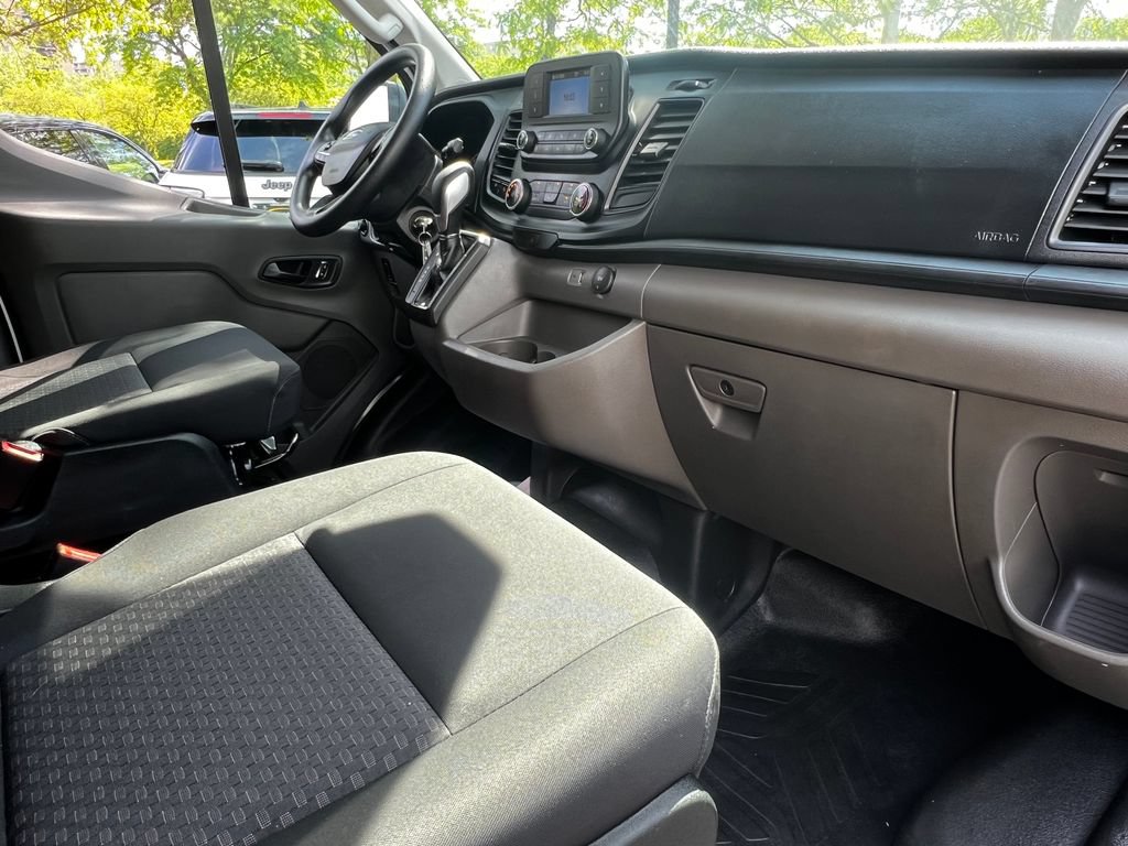 Used 2025 Ford Transit 250 Low Roof w/ Exterior Upgrade Package RWD image 31
