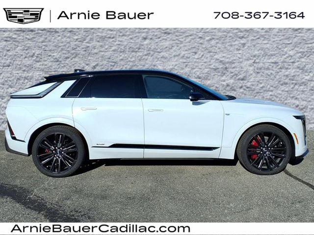 New 2026 Cadillac Lyriq V image 4