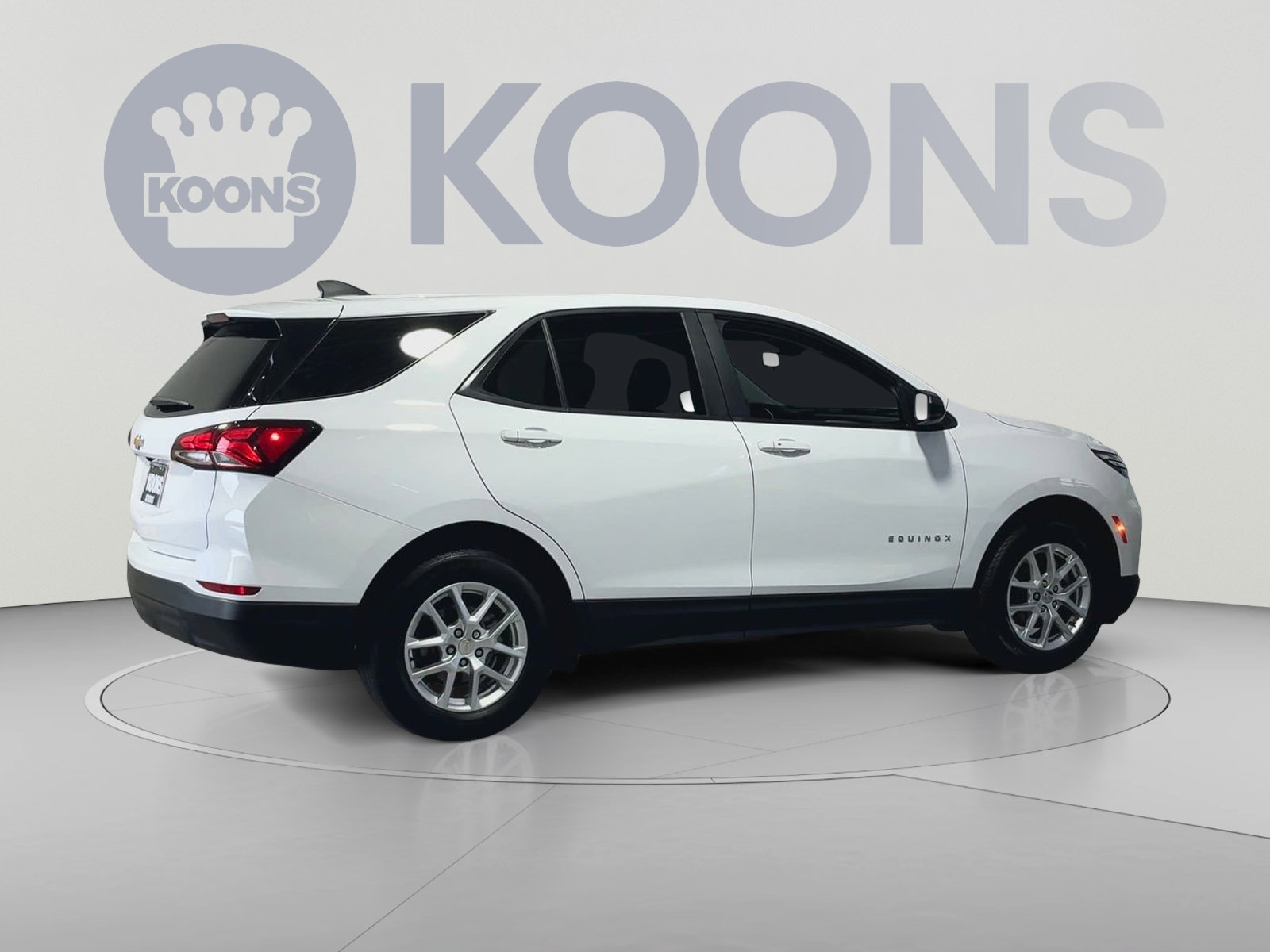 Used 2024 Chevrolet Equinox LS w/ LS Convenience Package FWD image 11