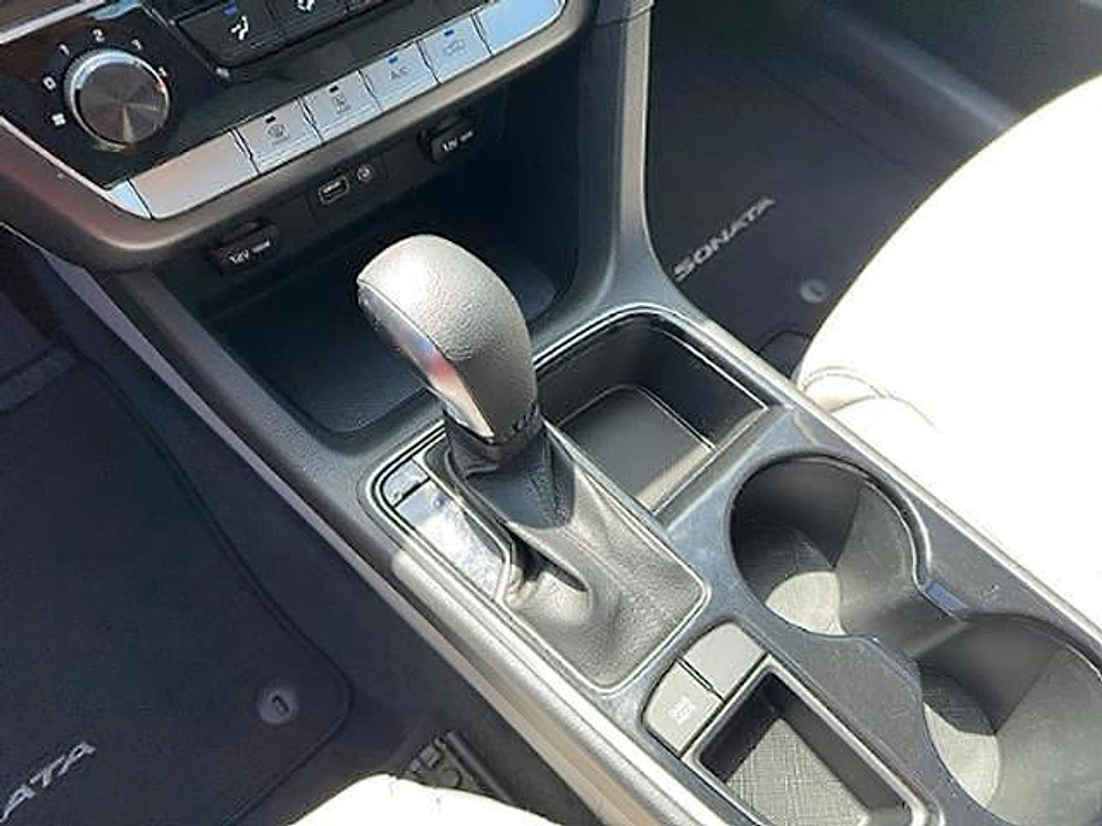 Used 2018 Hyundai Sonata ECO image 17