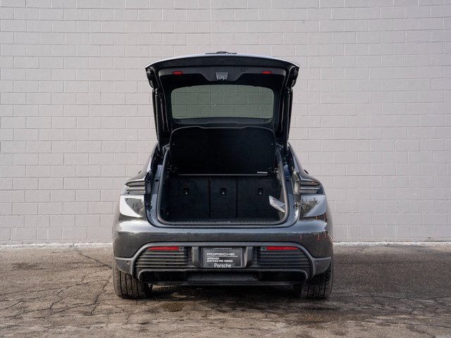Certified 2025 Porsche Macan 4S Electric image 14
