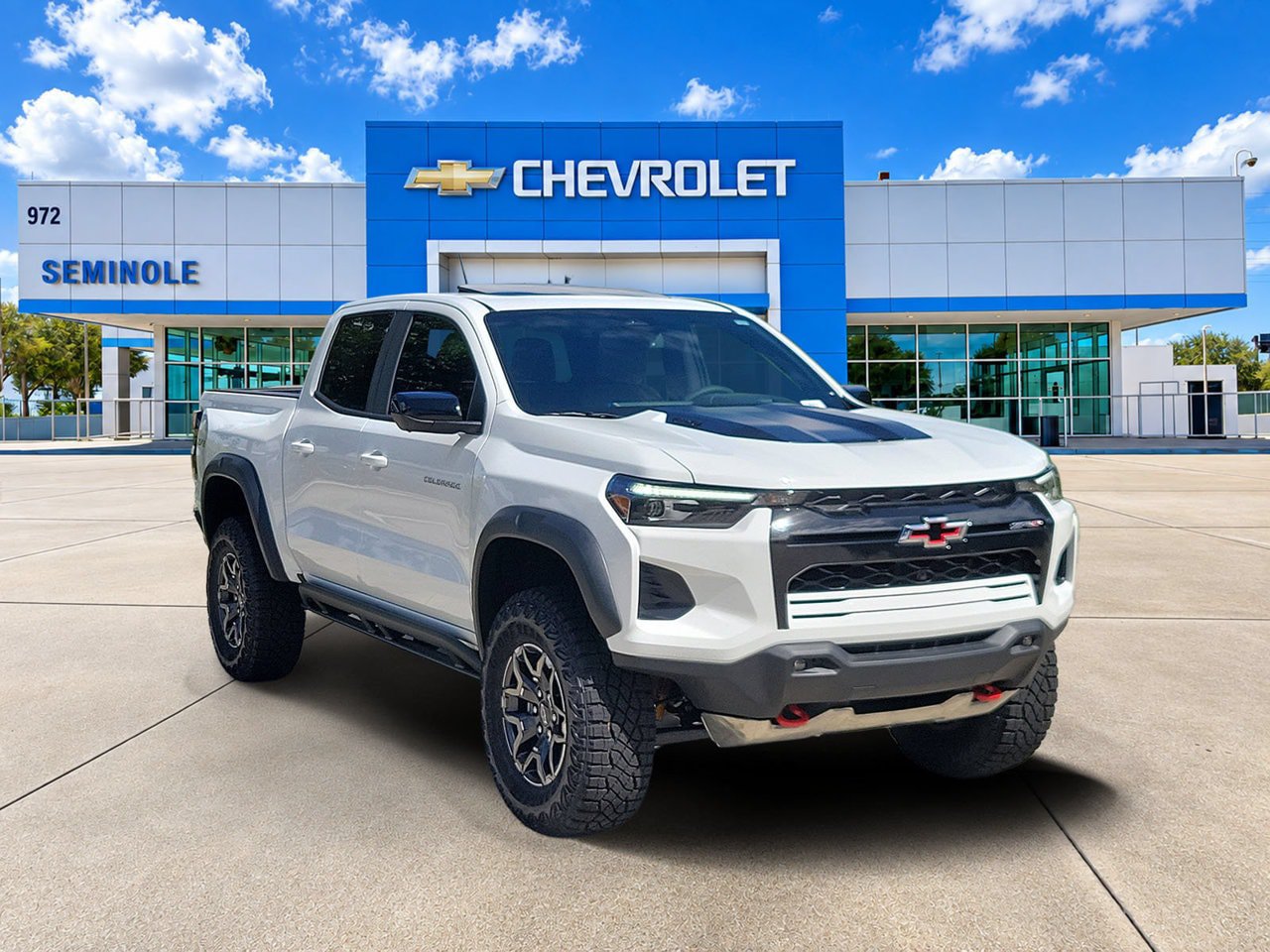 New 2026 Chevrolet Colorado ZR2 w/ Technology Package AWD/4WD image 2