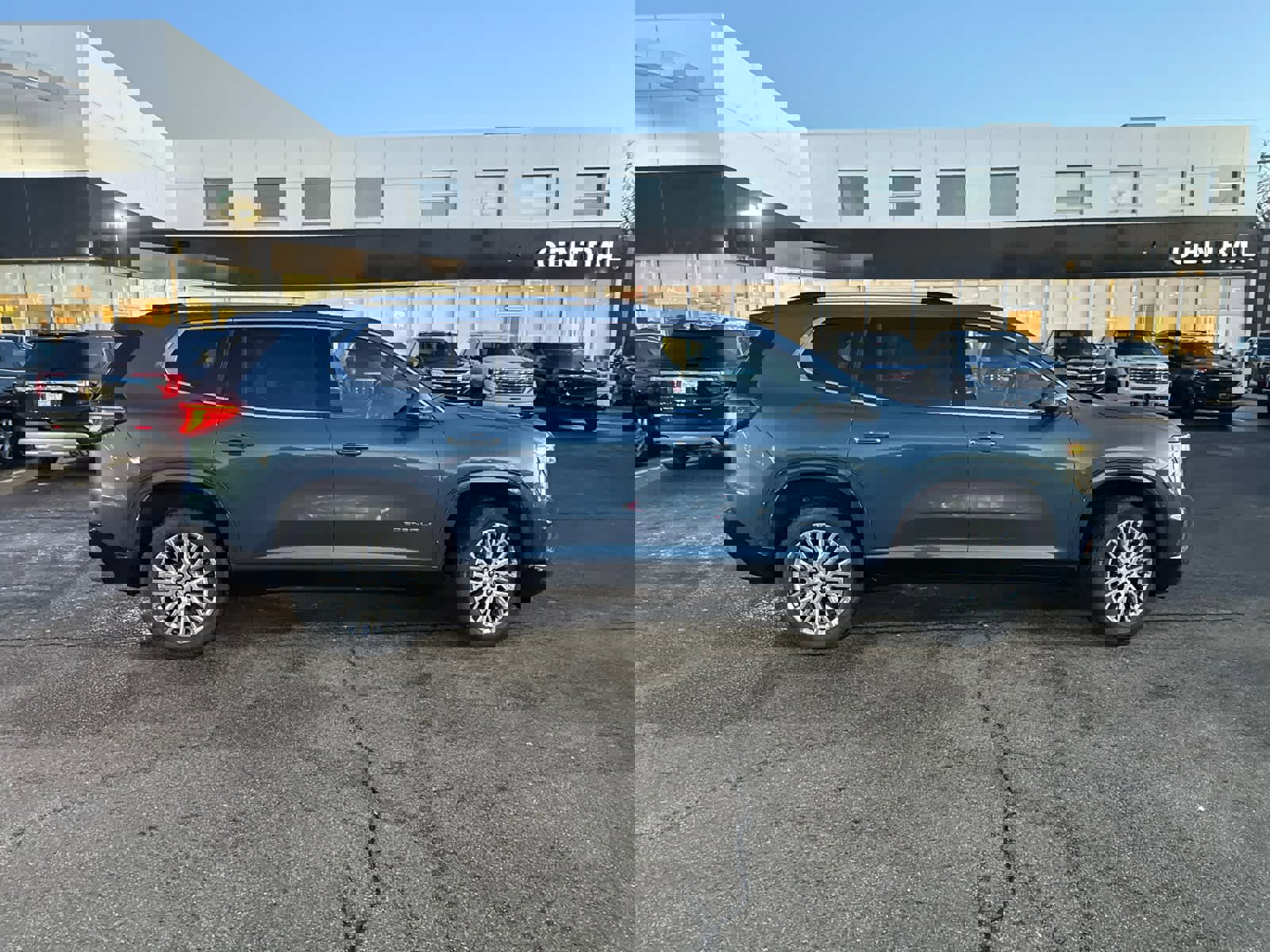 New 2026 GMC Acadia Denali w/ Super Cruise Package image 8