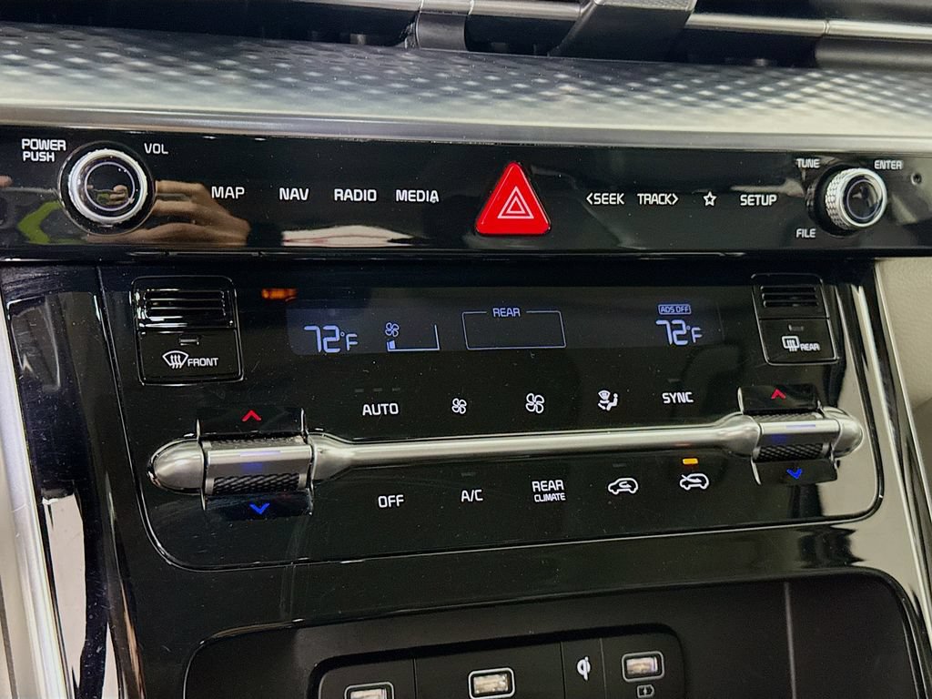 Used 2024 Kia Carnival SX Prestige FWD image 8