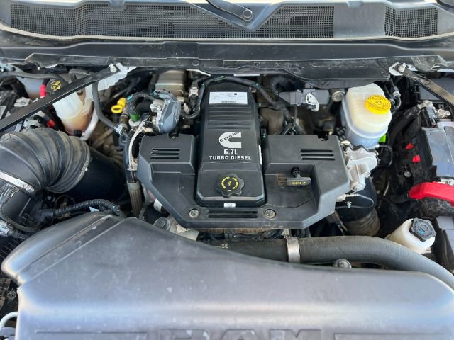 Used 2020 RAM 2500 Laramie image 10