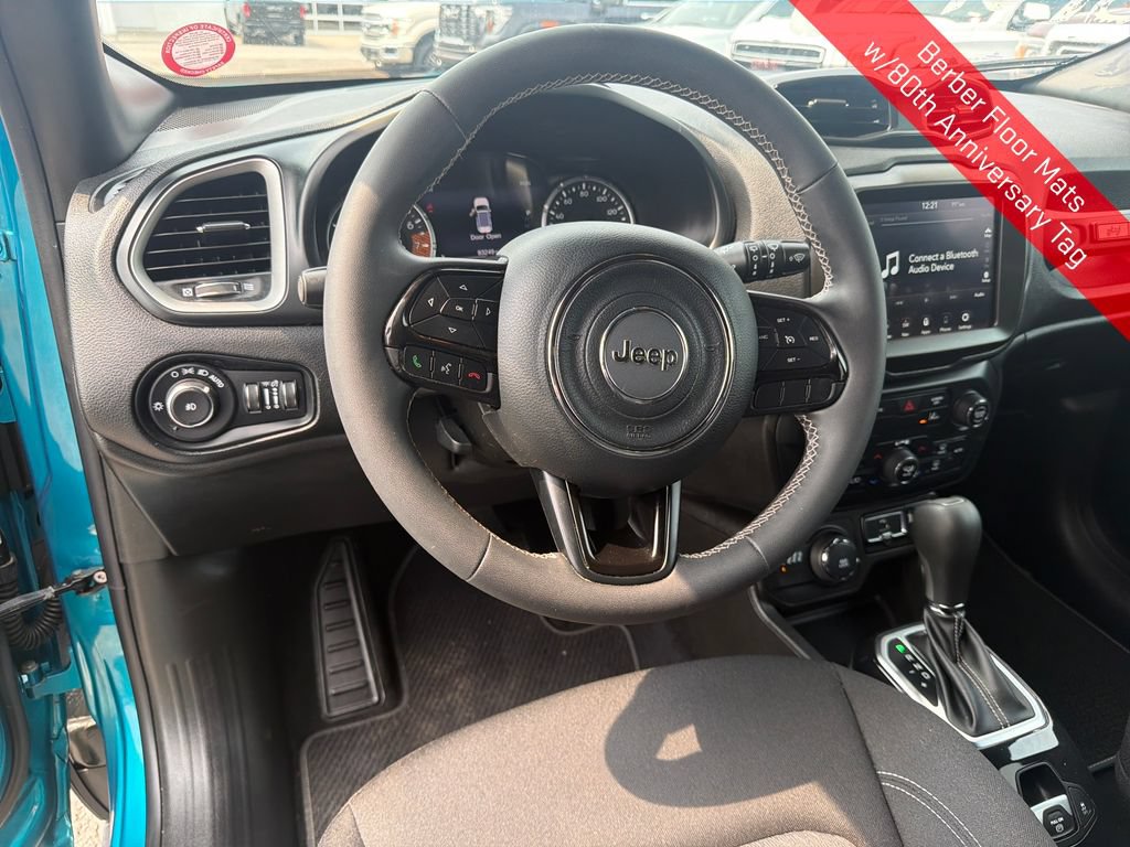 Used 2021 Jeep Renegade Latitude AWD/4WD image 16