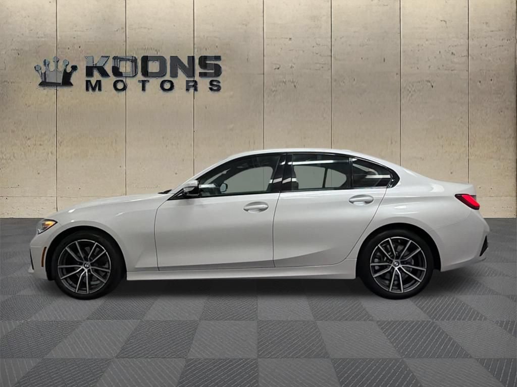 Used 2022 BMW 330i xDrive Sedan w/ Driving Assistance Package AWD/4WD video 4