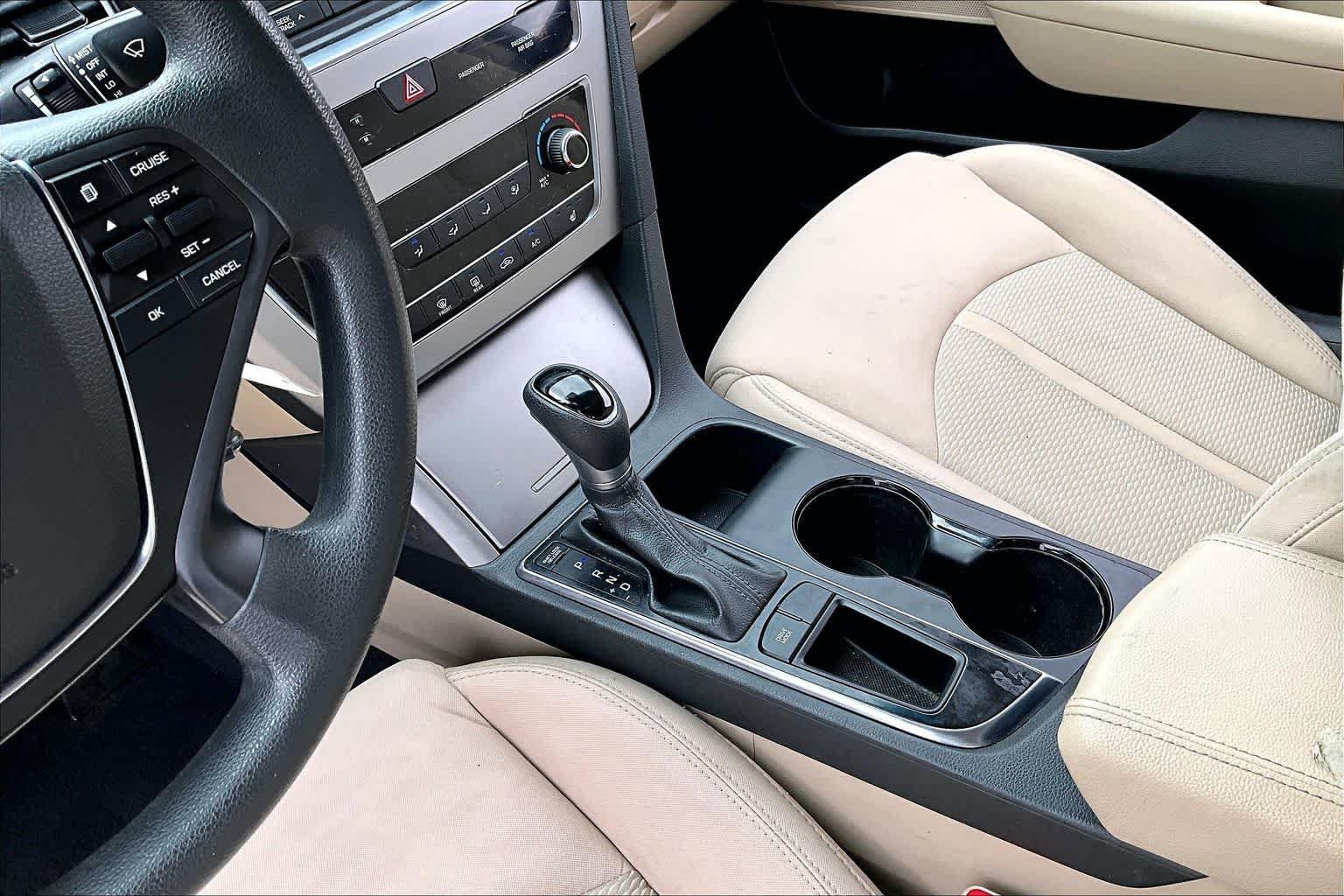 Used 2015 Hyundai Sonata Sport FWD image 17