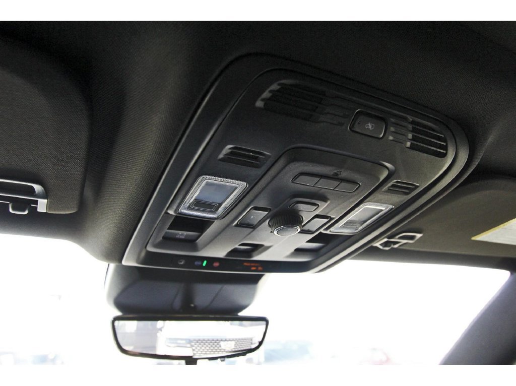 Used 2021 Cadillac Escalade Sport w/ Driver Assist Tech Package AWD/4WD image 28