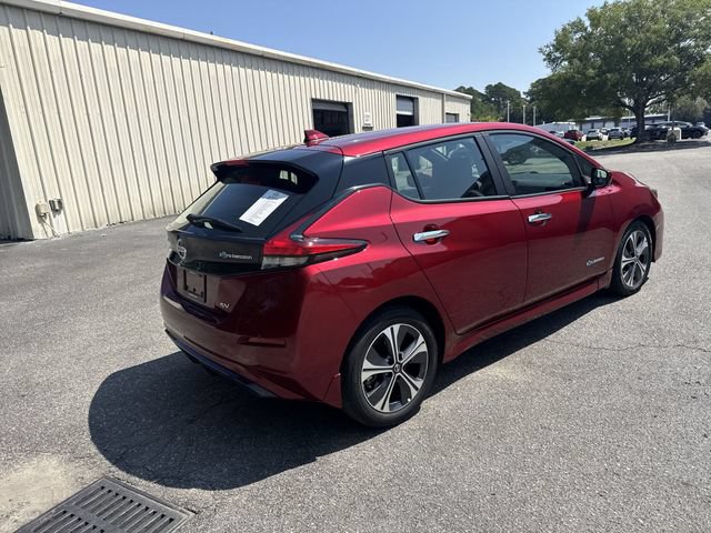 Used 2018 Nissan Leaf SV w/ SV Technology Package FWD image 5