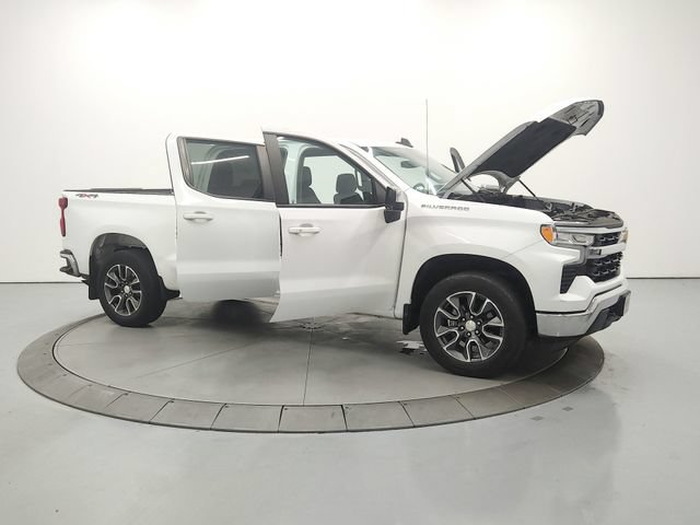 Used 2023 Chevrolet Silverado 1500 LT AWD/4WD image 10