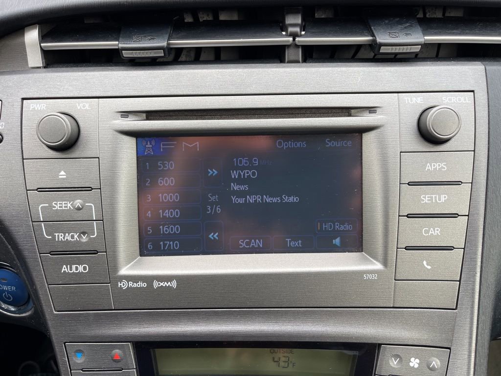 Used 2012 Toyota Prius Prime Plug-In Hybrid image 10