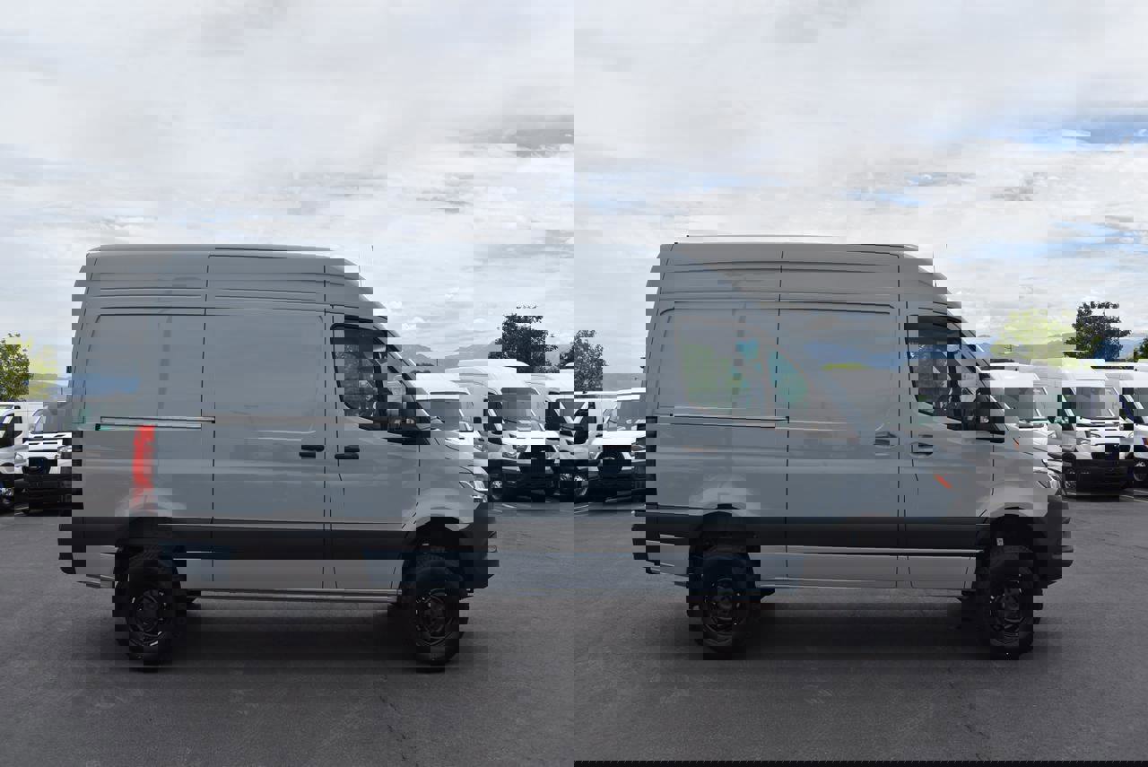 New 2025 Mercedes-Benz Sprinter 2500 image 5