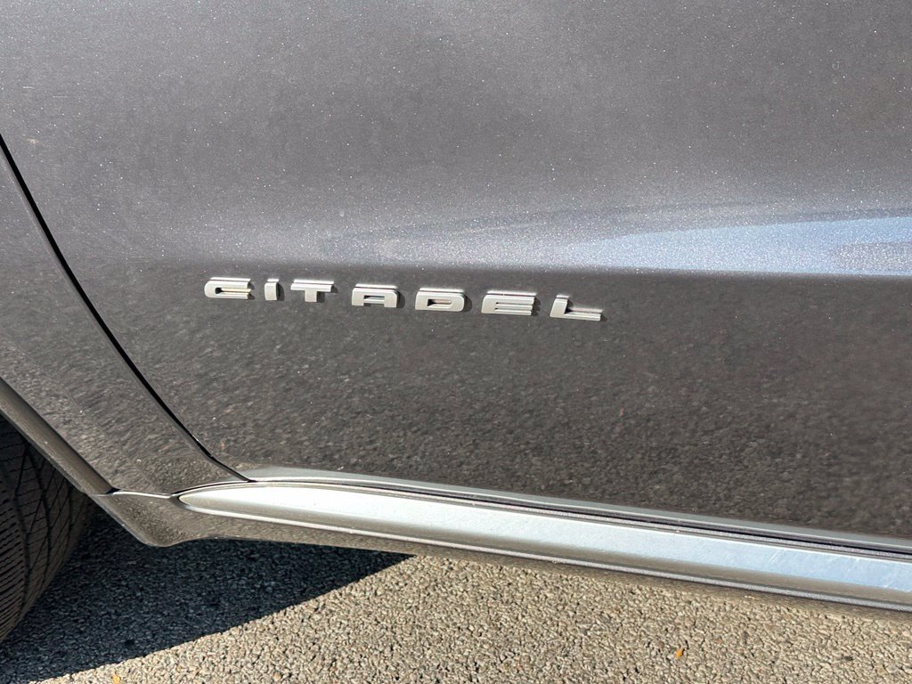 Used 2017 Dodge Durango Citadel AWD/4WD image 12