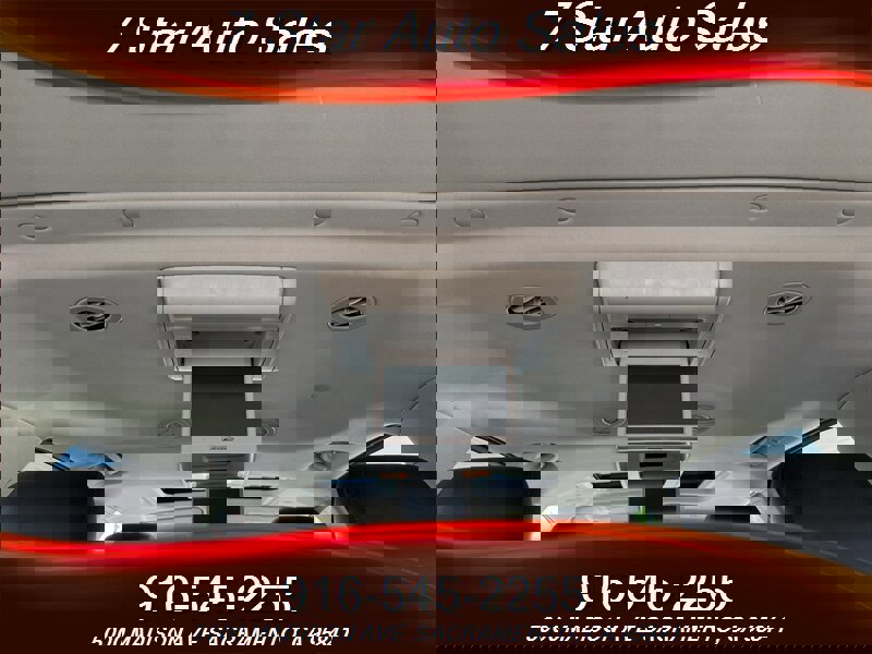 Used 2014 GMC Yukon XL Denali image 19