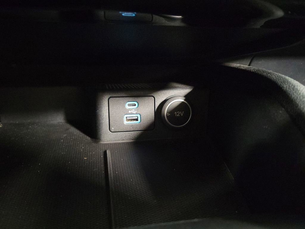 Used 2021 Ford Escape SE AWD/4WD image 17