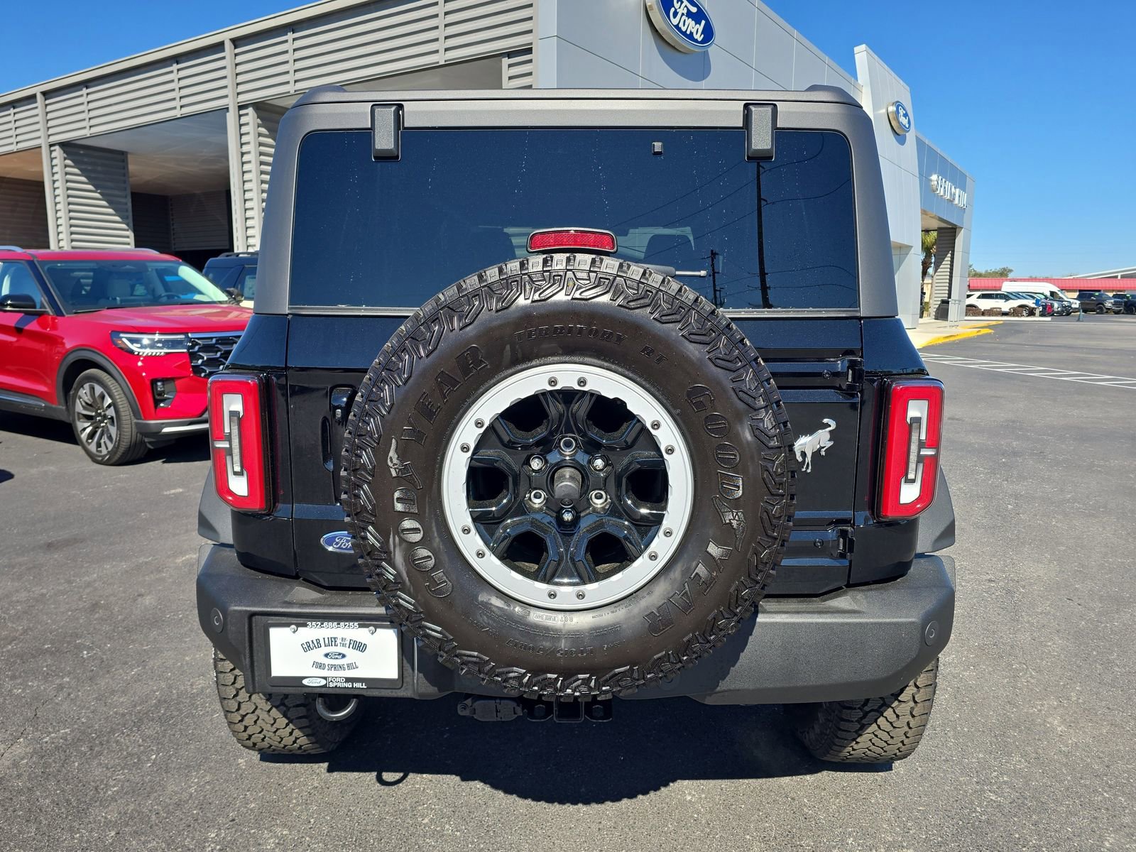 New 2025 Ford Bronco Outer Banks w/ Sasquatch Package image 5