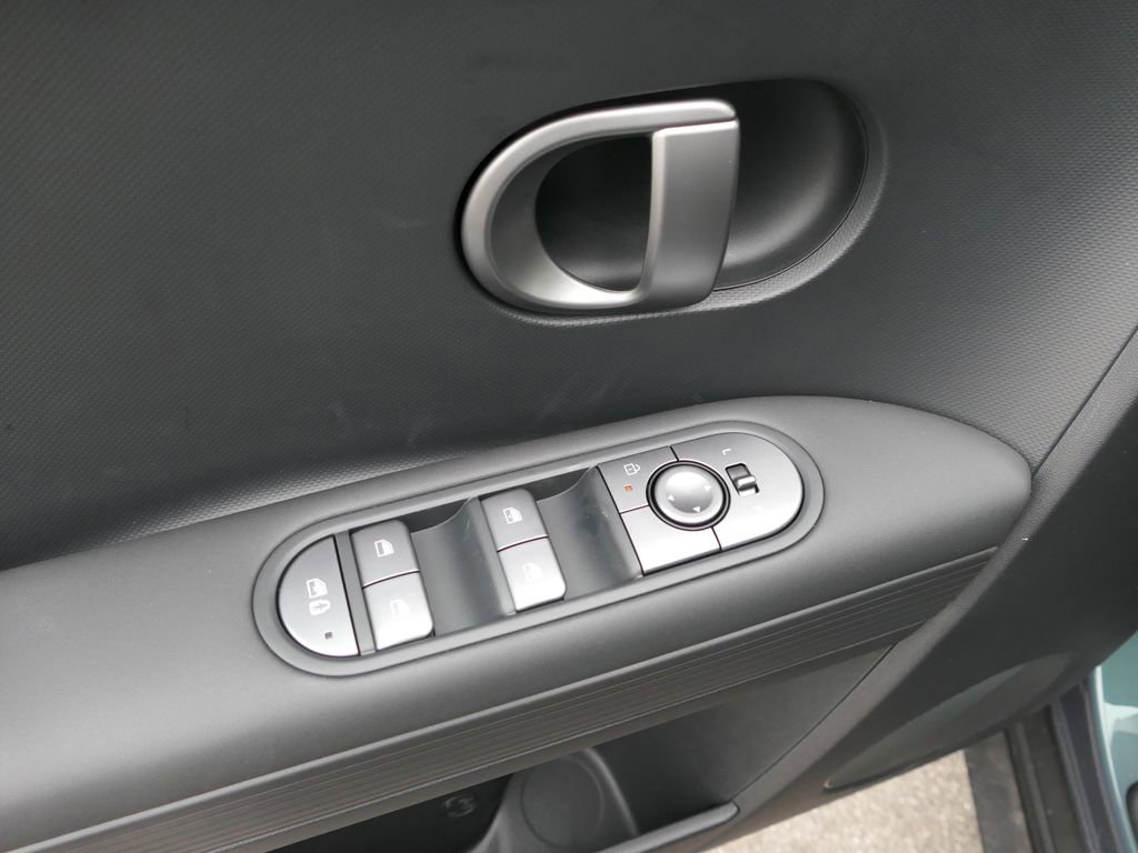 New 2026 Hyundai Ioniq 5 SEL image 11